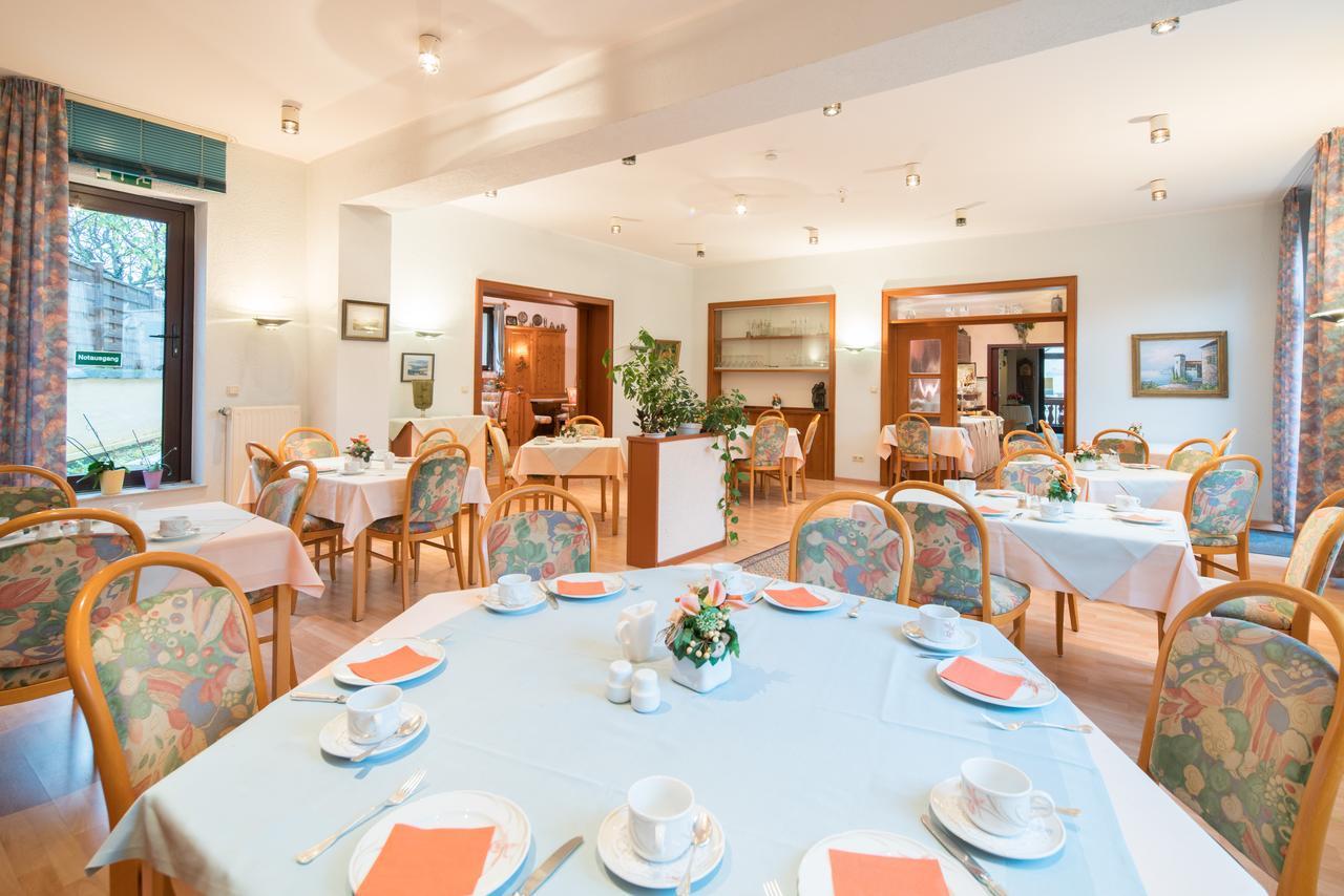 Hotel-Barbarossa-Garni Bei Hanau Rodenbach  Buitenkant foto